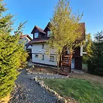 Naskarpie Jacuzzi Sauna Basen Wisła
