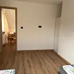 Apartman Naskarpie Jacuzzi Sauna Basen *
