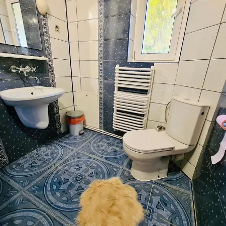 Naskarpie Jacuzzi Sauna Basen Висла