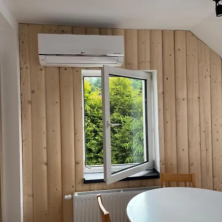 Naskarpie Jacuzzi Sauna Basen