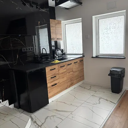 Naskarpie Jacuzzi Sauna Basen