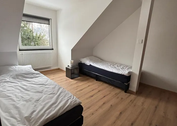 Apartment Naskarpie Jacuzzi Sauna Basen *